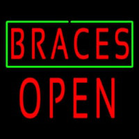 Braces Block Open Neonskylt